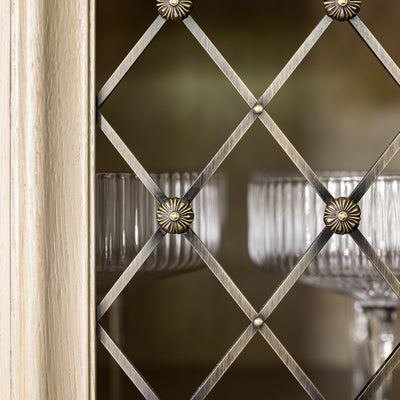 Regency Diamond Grilles